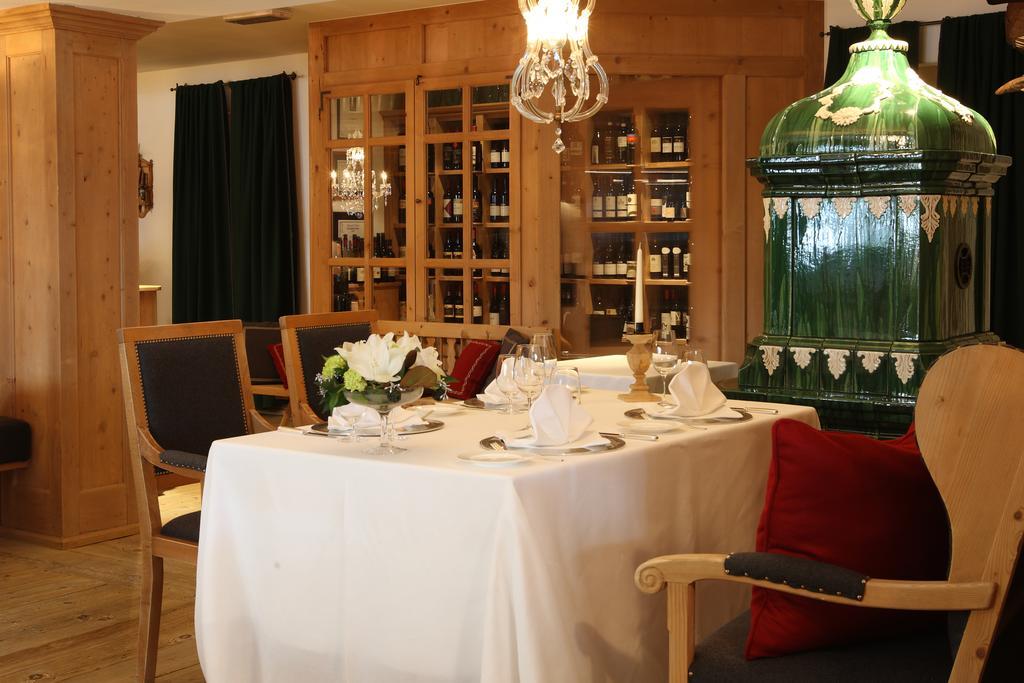 Rosa Alpina Hotel & Spa Сан-Кассиано Экстерьер фото
